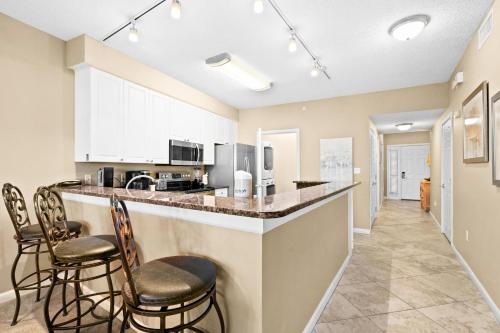 The Crescent 107 in Destin, USA