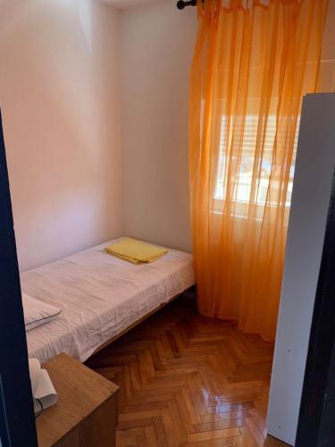 Apartments Josip - with parking - image 9