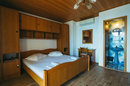 Two-Bedroom Apartment Standard image 10