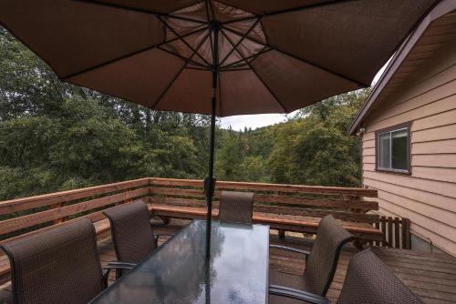 Frontiersman - 3BR/2BA Home - image 24