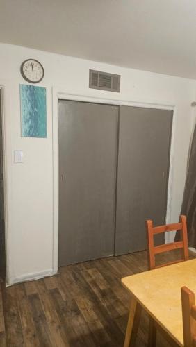 COMFY PRIVATE ROoM #1 COMFY PRIVATE ROoM #1