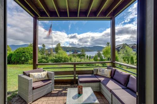 Lake Placid Condo with Patio - Walk to Beach! in Lake Placid, USA