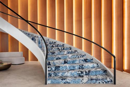 Delta Hotels by Marriott Virginia Beach Waterfront in Virginia Beach, USA