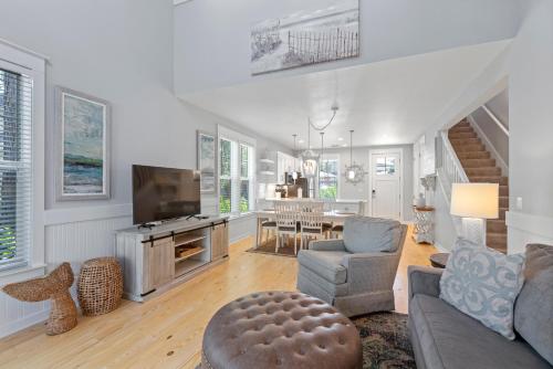 1355 Ravens Run in Destin, USA