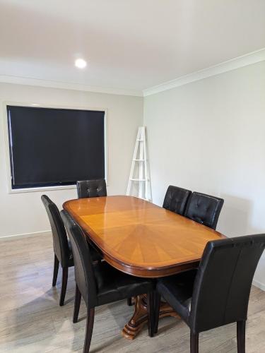 Home with Golf Course Frontage !, Toowoomba (foto 10)