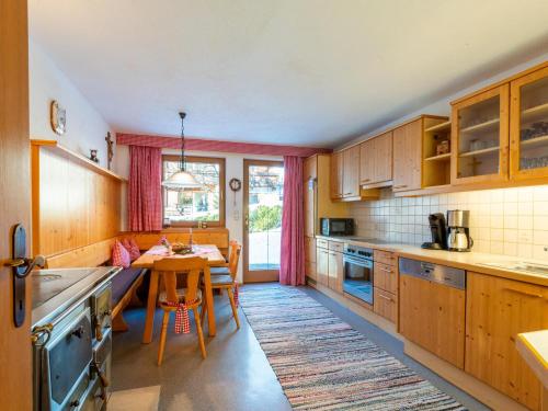 Farmhouse In Ramsau Near Ski Slopes - Schwendau