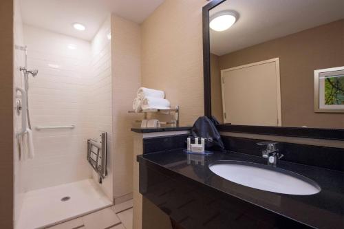 Fairfield Inn&Suites by Marriott Lynchburg Liberty University - Hotel - Lynchburg
