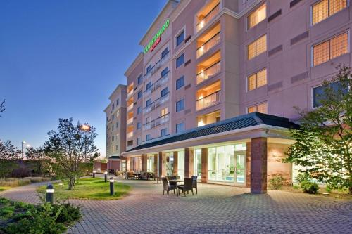 Courtyard by Marriott Toronto Vaughan, Вон (фото 6)
