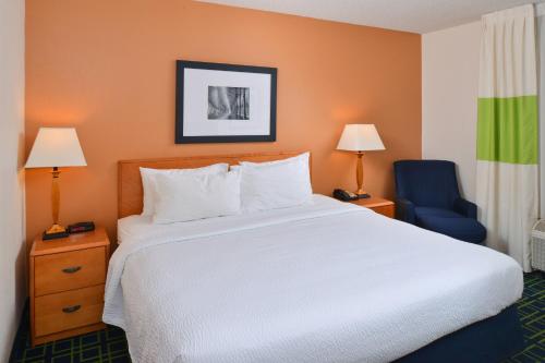 Fairfield Inn and Suites Charleston North/University Area - image 6