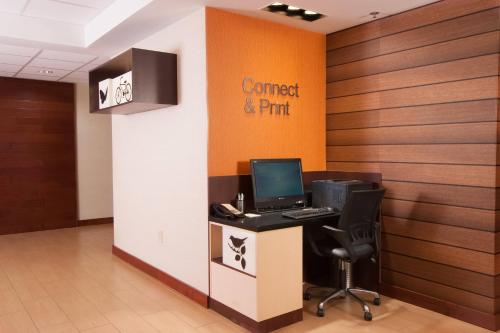 Fairfield Inn Charlotte Gastonia - image 11