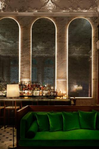 The London EDITION - image 14