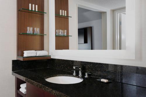 Delta Hotels by Marriott Burlington in Burlington, USA