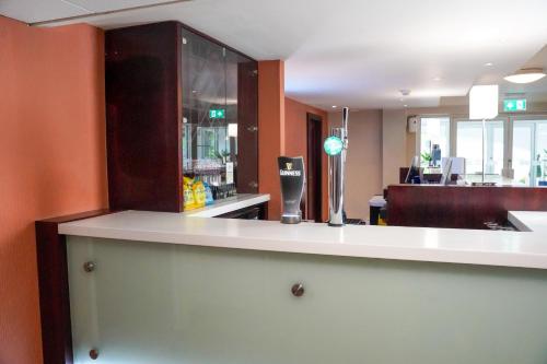 Holiday Inn Express Glenrothes an IHG Hotel - image 13