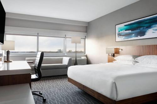 Guest Room, 1 King