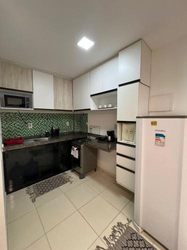 virtuve, Apartamento Pé na areia no condomínio Manga Verde (Apartamento Pe na areia no condominio Manga Verde) in Itambaraca