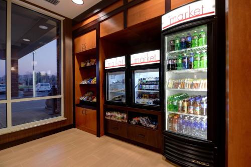 Fairfield Inn & Suites by Marriott Wausau - image 14