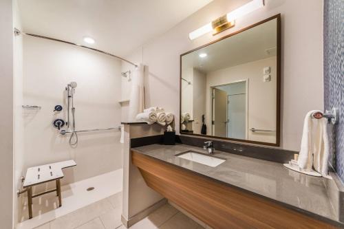 Fairfield Inn & Suites by Marriott Corpus Christi Central - image 12