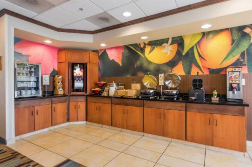 Fairfield by Marriott Inn & Suites Columbia - 식음료(F&B)