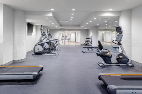 Fairfield by Marriott Inn & Suites Dallas Downtown - 피트니스 센터