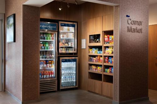 Fairfield Inn & Suites by Marriott Dayton North - image 7