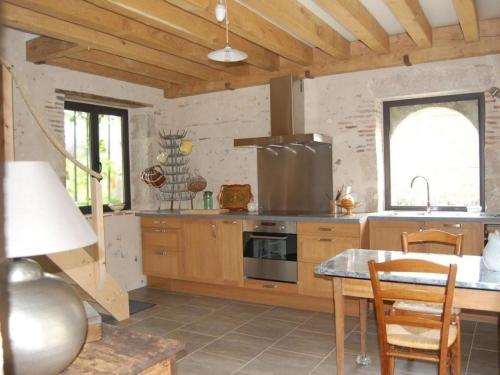 Gîte charmant sur Loire avec terrasse en nature - FR-1-590-545 (Gite charmant sur Loire avec terrasse en nature - FR-1-590-545) in Saint-Aignan-le-Jaillard