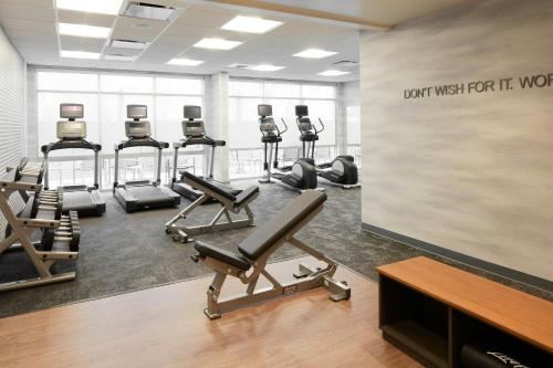 Fairfield Inn & Suites by Marriott Stony Creek - image 4