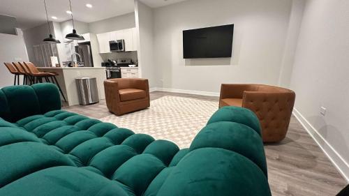 New Built Apartment Sleeps 8