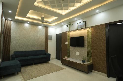. Lalit Villa Luxury Apartments