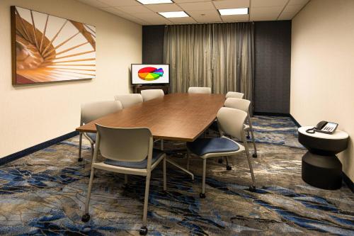 Fairfield Inn & Suites Laredo - image 13