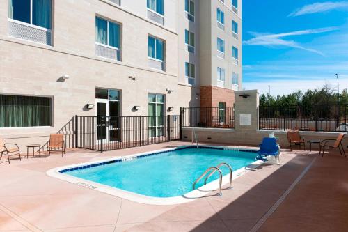 Fairfield Inn & Suites by Marriott Rock Hill - image 9