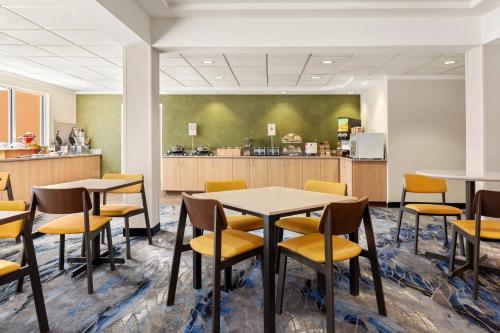 طعام و مشروبات, Fairfield by Marriott Inn & Suites Reno Sparks in Sparks