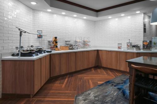 Fairfield by Marriott Inn & Suites Jefferson City - 식음료(F&B)