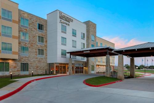 Fairfield Inn & Suites by Marriott Decatur at Decatur Conference Center - image 13