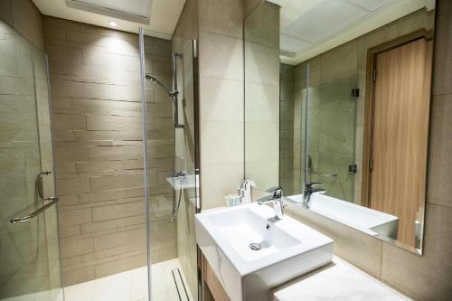 Elite LUX Holiday Homes - Upscale Studio in Azizi Riviera Prime Location Dubai, Dubái (foto 7)