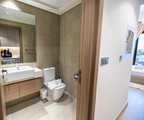 Elite LUX Holiday Homes - Upscale Studio in Azizi Riviera Prime Location Dubai, Dubái (foto 6)