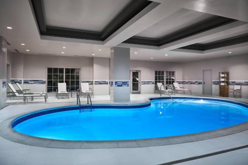 Piscina, Delta Hotels Norfolk Airport in Norfolk (VA)