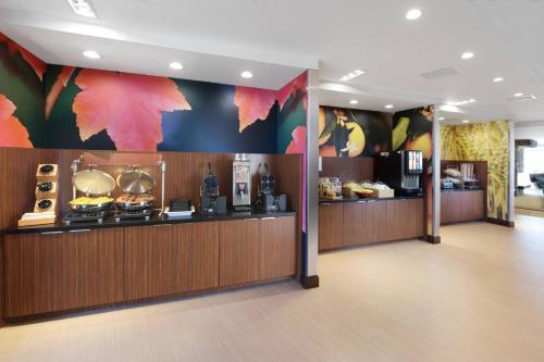 Fairfield Inn & Suites by Marriott Fort Worth South/Burleson - image 3