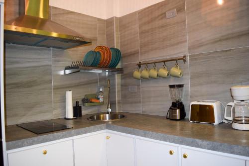 Kitchen, VSS Tropical Oasis in Arecibo - Modern Comfort & Island Vibes in Arecibo