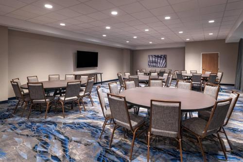 Fairfield by Marriott Inn & Suites Oskaloosa - 회의실/연회장