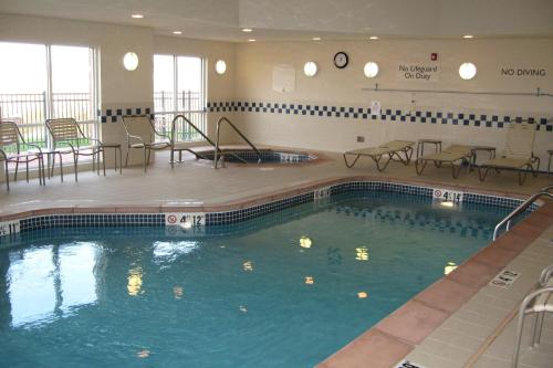 Fairfield Inn & Suites Ames - image 11