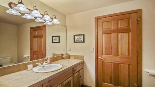 Paper Birch 09 Paper Birch 09