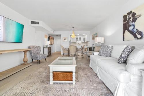 Beachside Two 4278 - image 14