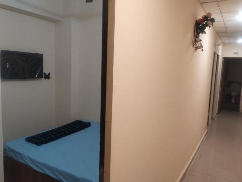 Hotel Metro Althan in ภรทาน