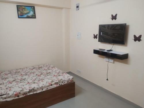 Hotel Metro Althan in ภรทาน