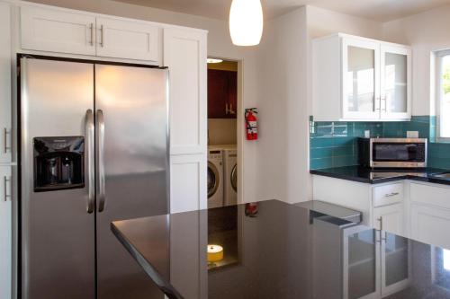Palm Springs Life-Pool-3BR/2.5BA - image 14