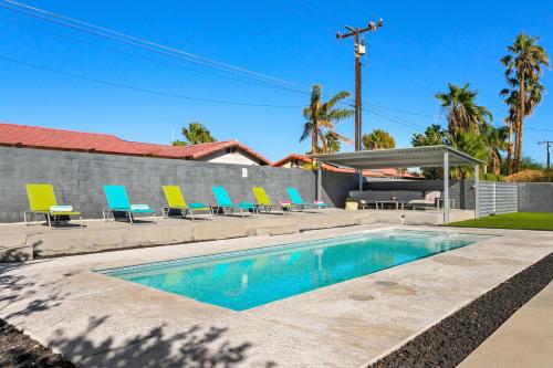 Palm Springs Life-Pool-3BR/2.5BA - image 12