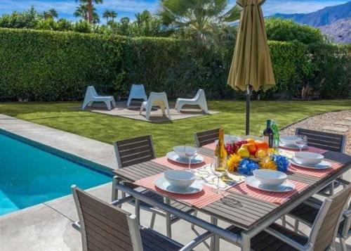 Desert Chill-Pool-Spa-5BR/4BA - image 12