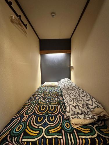 Single Bed in Mixed Dormitory Room image 3