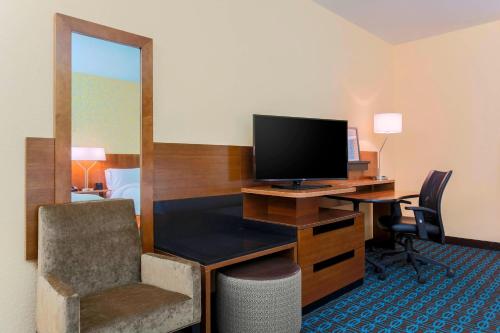 Fairfield Inn & Suites by Marriott Pleasanton in Pleasanton, USA