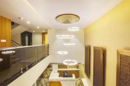 Facilities, The Hoften Sterling Plaza – Near Kempegowda International Airport in Kempanahalli